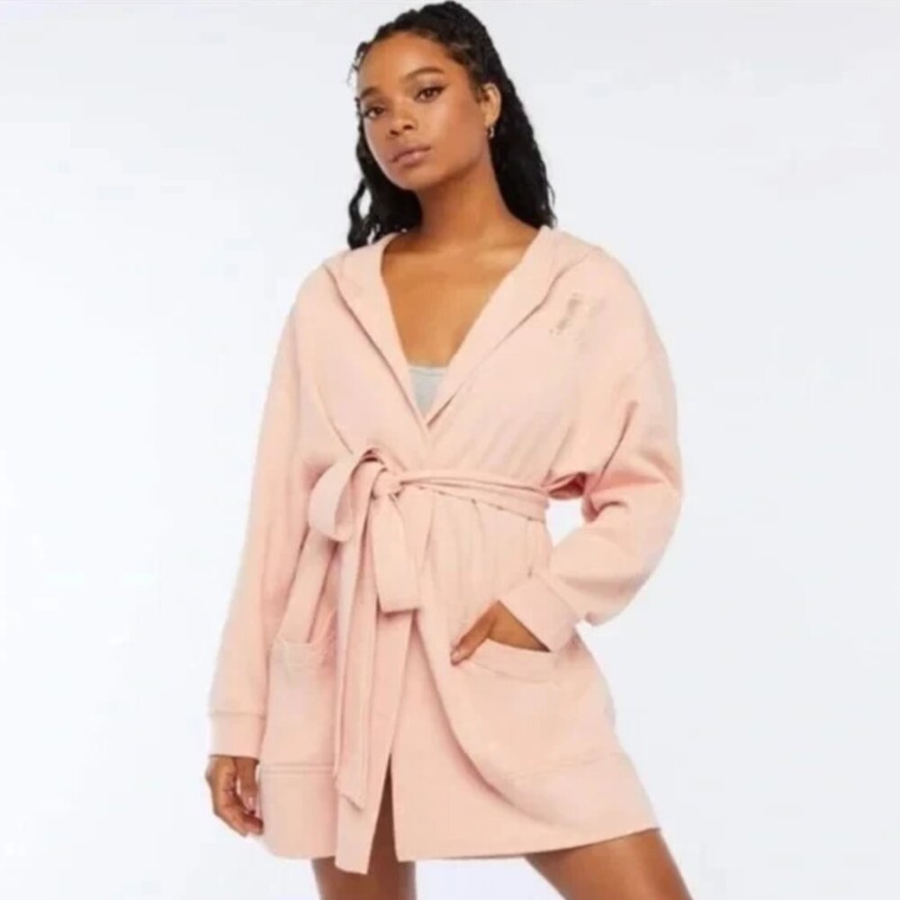 Savage x Fenty Forever Savage Short Pink Hooded Robe Size M/L